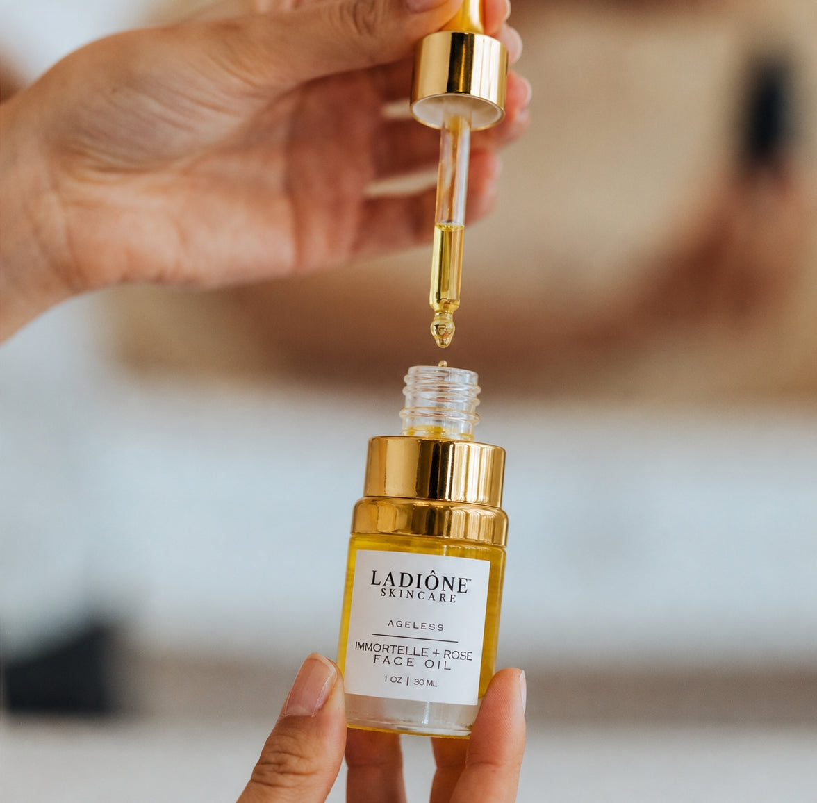 Organic Anti-Aging Face Oil | Rose Immortelle Facial Oil | LADIÓNE